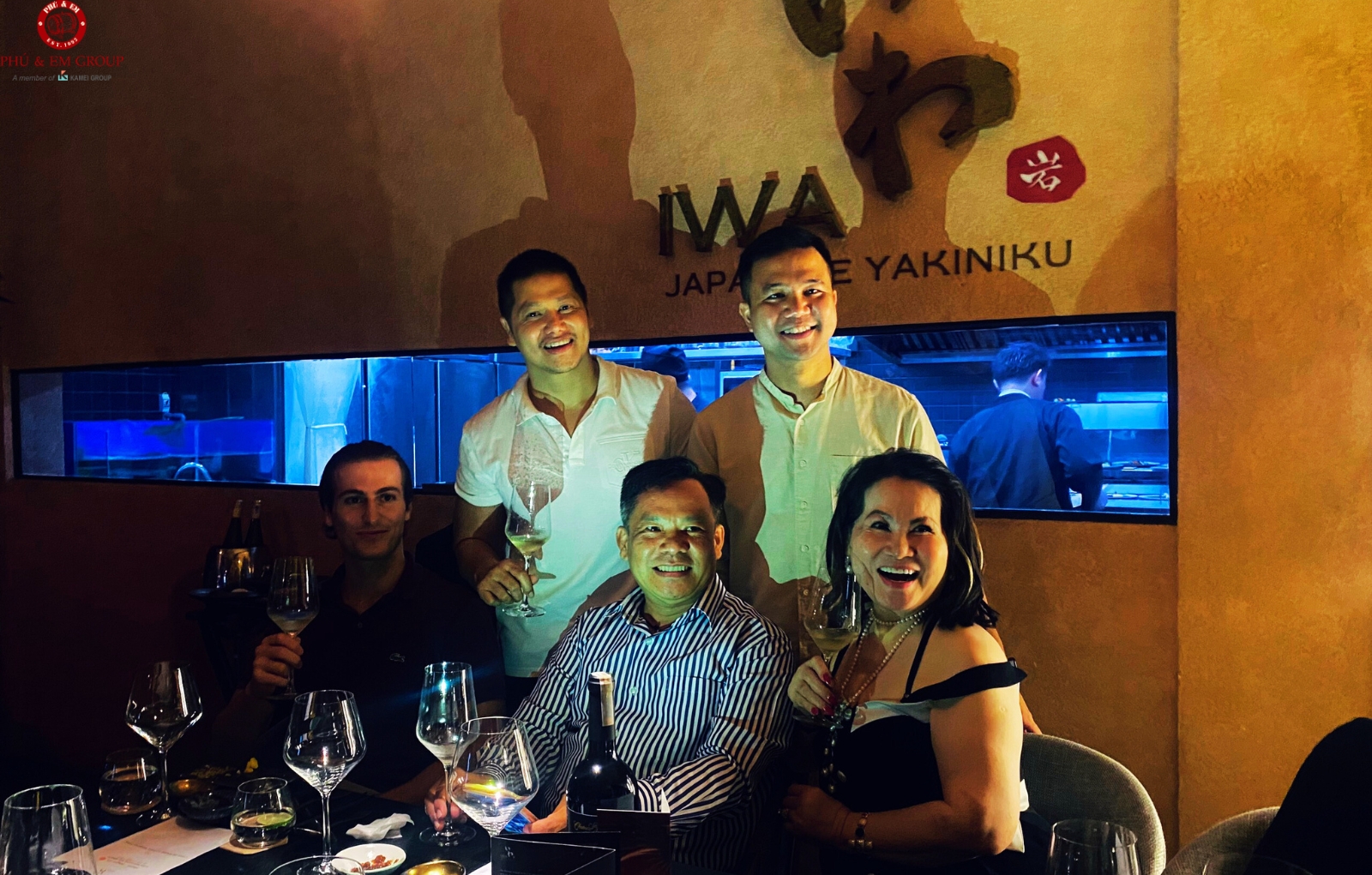 Đánh giá từ thực khách và chuyên gia
